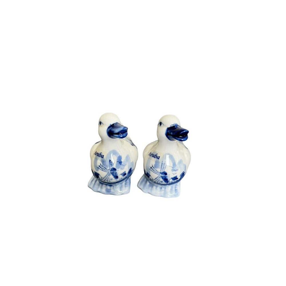 Delft Blue Handpainted Ducks In A Basket Salt And Pepper Shaker Set Vintage - Picture 10 of 11